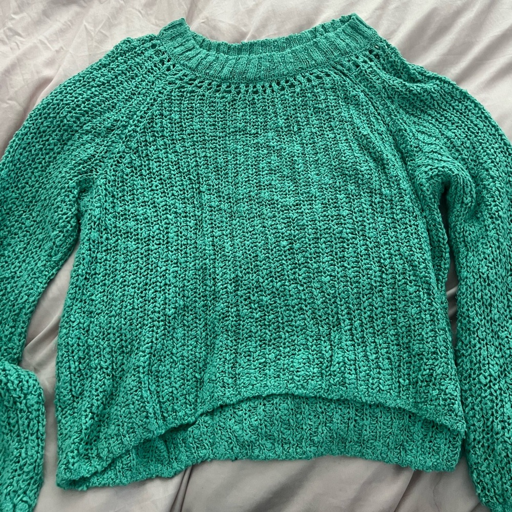 Aeropostale Vibrant Green Crew Neck Sweater